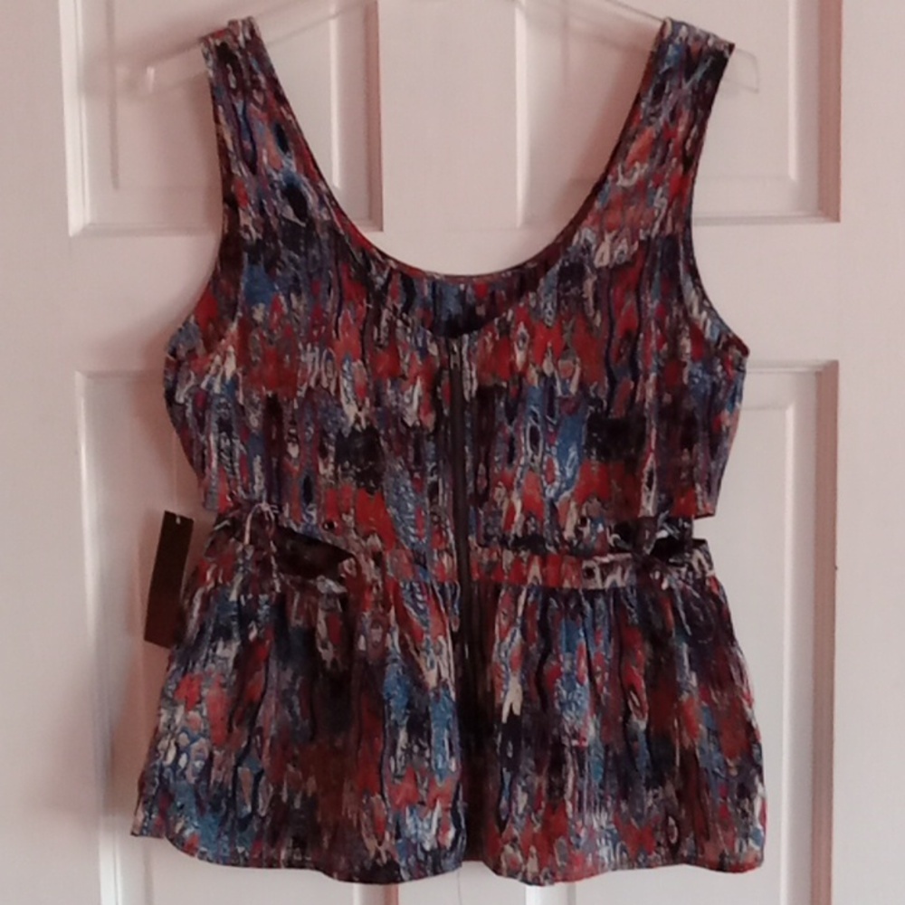 NWT BCNU Size Large Tank Top Blouse with Peek-A-Boo Sides and Zipper Front